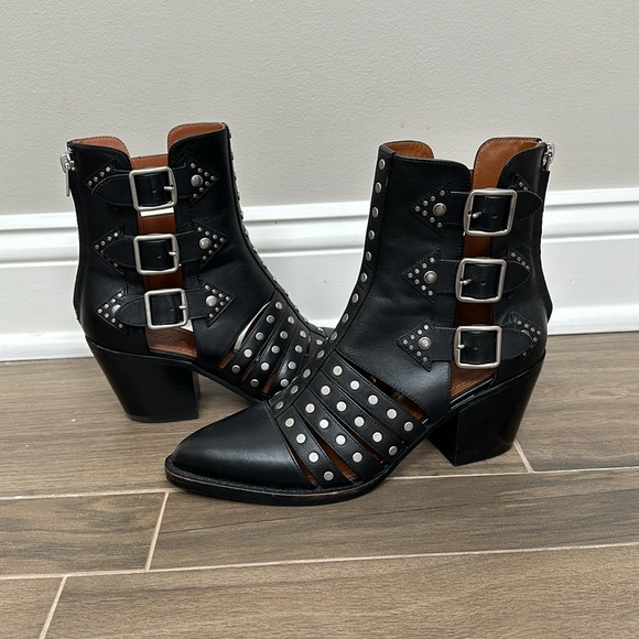 Coach Phoebe Bootie - Picture 5 of 6